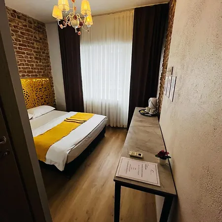 Hotel Aysa 3*